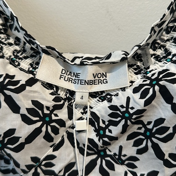 NWT Diane von Furstenberg DVF Margaret Cold Shoulder Crop Top - Picture 7 of 8